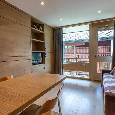 Chaleureux Et Elegant, Front De Neige A Val D'isere, Proche Centre Et Pistes Apartment *